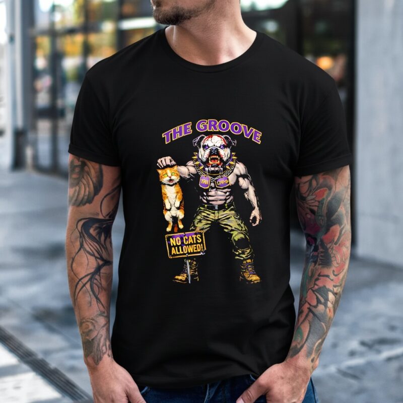 Bulldog the groove no cats allowed 1911_T-Shirt